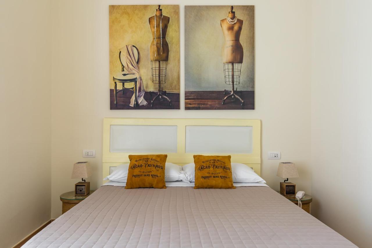 La Gatta Cenerentola Rooms Naples Luaran gambar